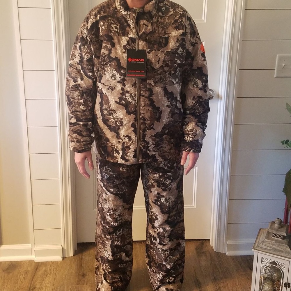 Hunting. nomad hard frost whitetail veil camo